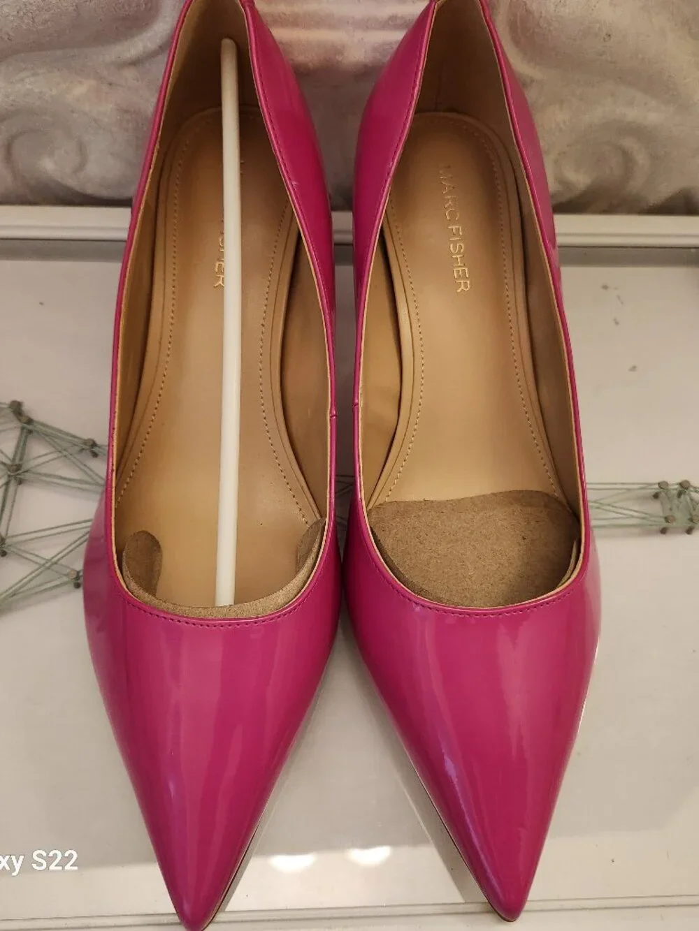 Marc Fisher Alola Pumps. Patent Pink. NWOT. Size 9.5